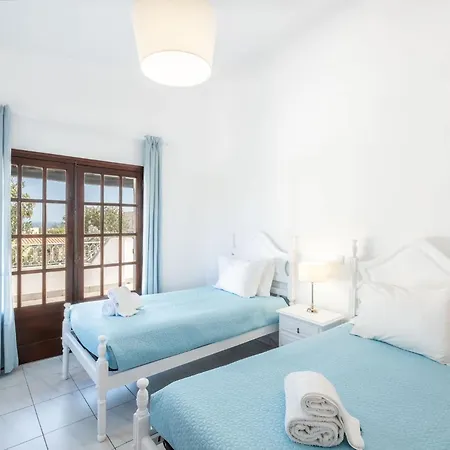 Patroves Ranch - Private Pool & Sea Views البوفيرا