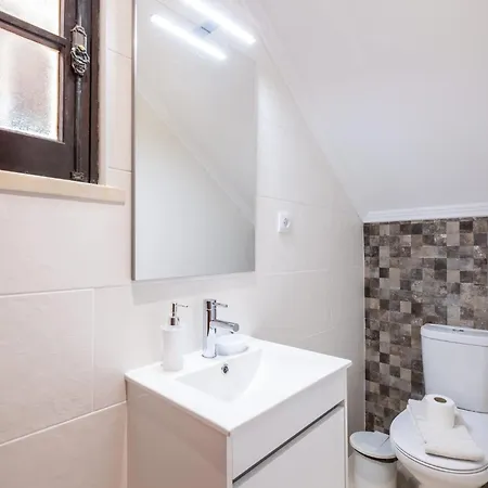 Patroves Ranch - Private Pool & Sea Views فيلة