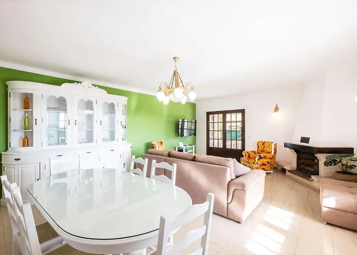 Patroves Ranch - Private Pool & Sea Views